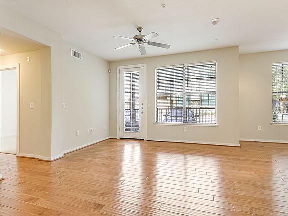 5th image of 7342 Oak Manor Dr