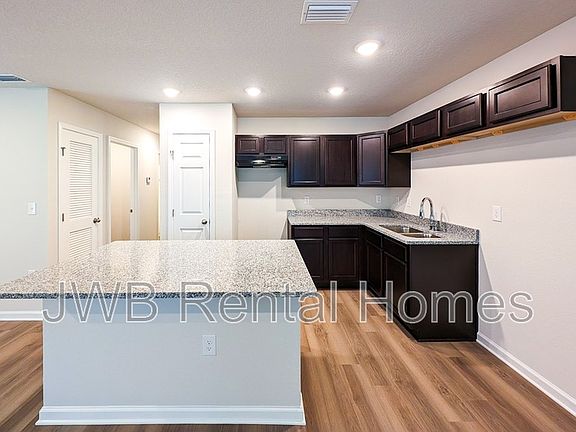 2nd image of 1444 W 6th St