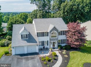 908 Bedford Ave, Shillington, PA 19607