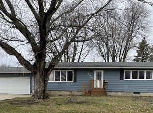 600 Winnie Ave, Windom, MN 56101