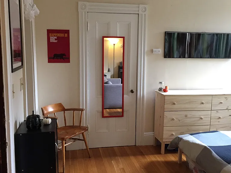 6 Symphony Rd #3 — Photo 11