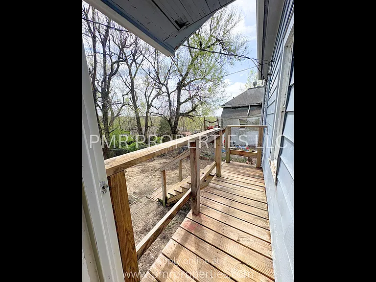3005 N 8th St — Photo 13