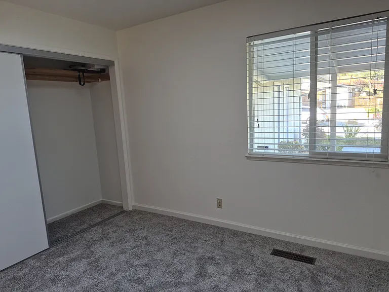 109 Corinne Ave — Photo 11