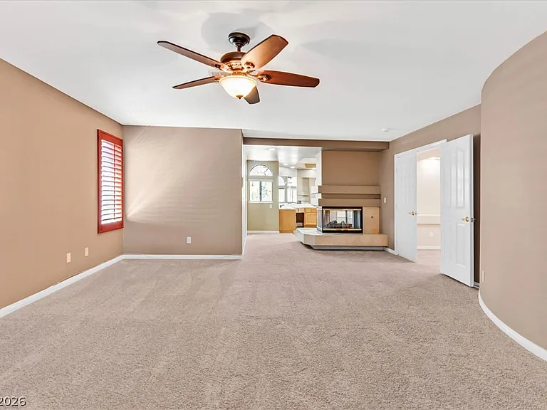 2704 Timber Crossing Ct — Photo 16