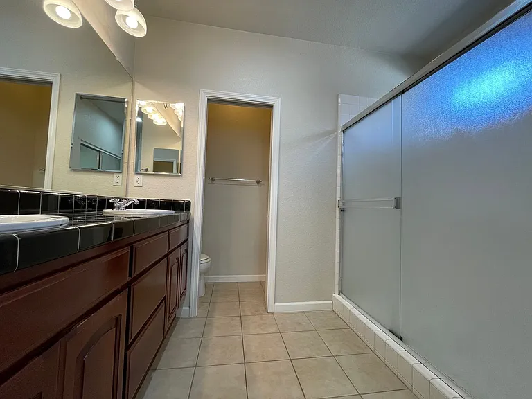 444 Lone Spur Dr — Photo 12