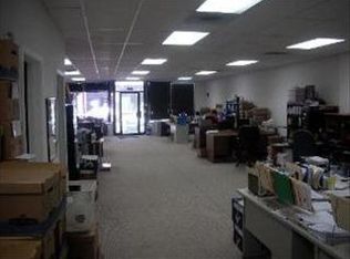 2914 N Milwaukee Ave, Chicago, IL 60618