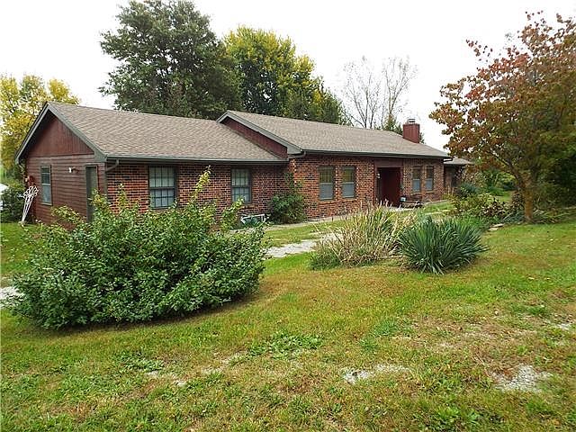 1st image of 3405 NE 144th St