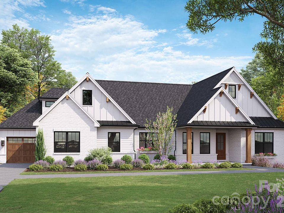 1st image of 631 Lochaven Rd