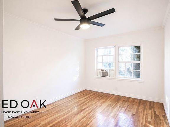 4th image of 240 N Van Ness Ave #3/4