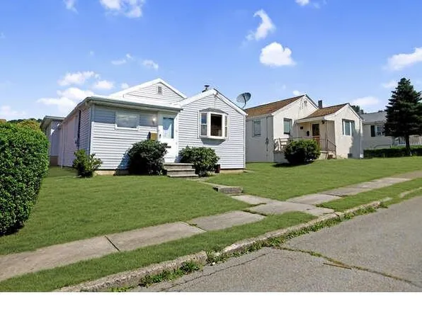 515 Willing St, Tamaqua, PA 18252