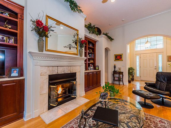 2nd image of 1345 Antrim Cir