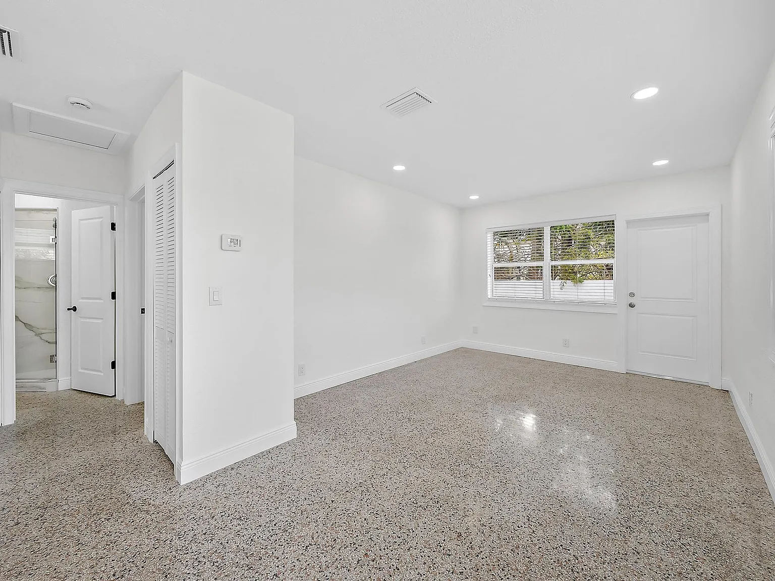 1 bed, 1.0 bath, 750 sqft, $1,800 — Photo 4