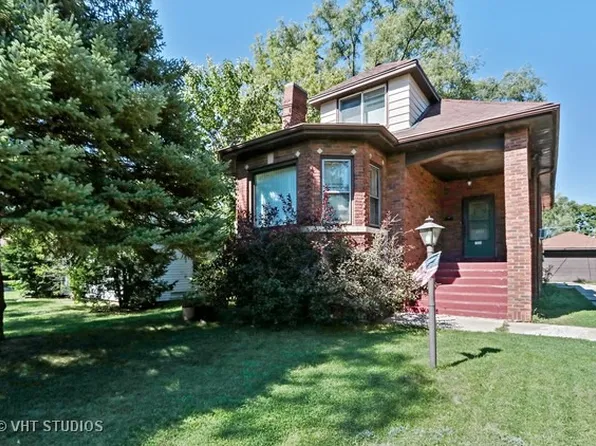 722 W Atlantic Ave, Waukegan, IL 60085