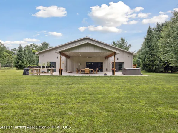 11623 Bunker Hwy, Eaton Rapids, MI 48827