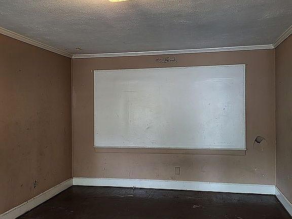4th image of 1174 Ellis Ave