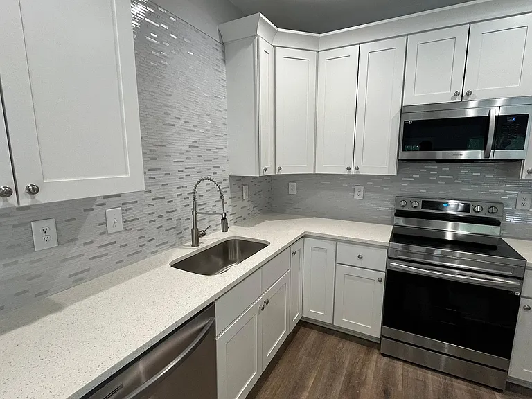 1042 McLain Rd — Photo 8