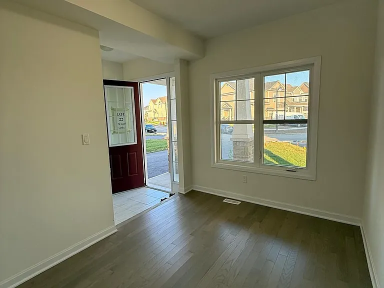 76 Golf Links Dr — Photo 4
