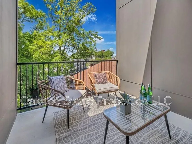 456 Parkway Dr #6 — Photo 20