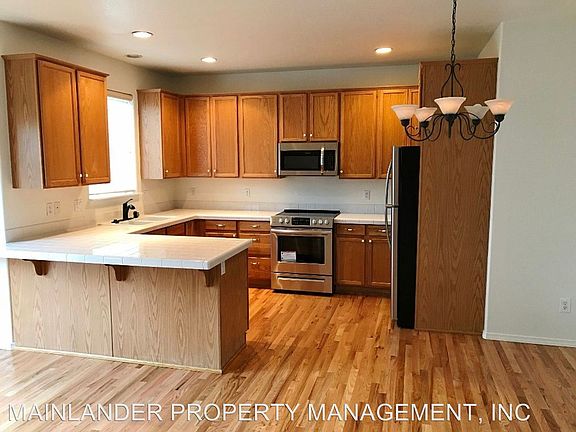 4th image of 6381 NE Marina Ct