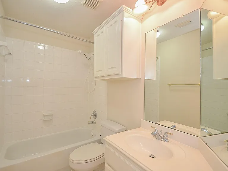 12407 Aliso Bend Ln — Photo 24