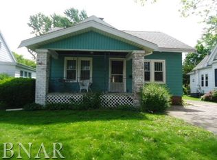 212 Willard Ave, Bloomington, IL 61701