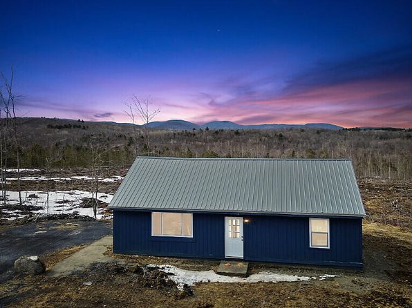 55 Emery Road, Starks, ME 04911