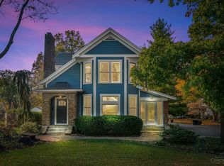 6201 Cambridge Ave, Cincinnati, OH 45230