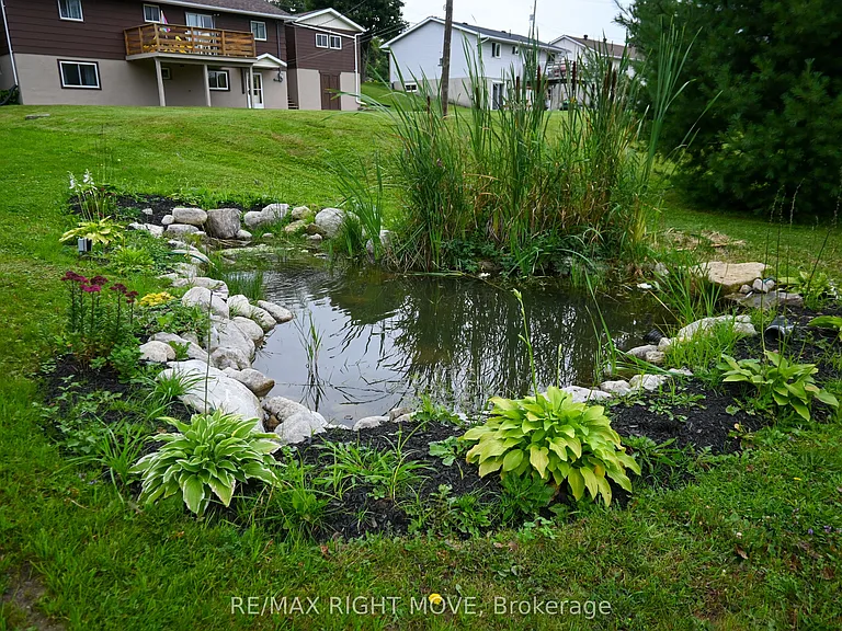 4287 Huronia Rd — Photo 37