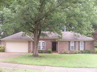 2186 Webbing Dr, Cordova, TN 38016