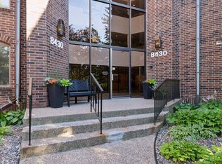 8430 Pennsylvania Rd APT 106, Bloomington, MN 55438