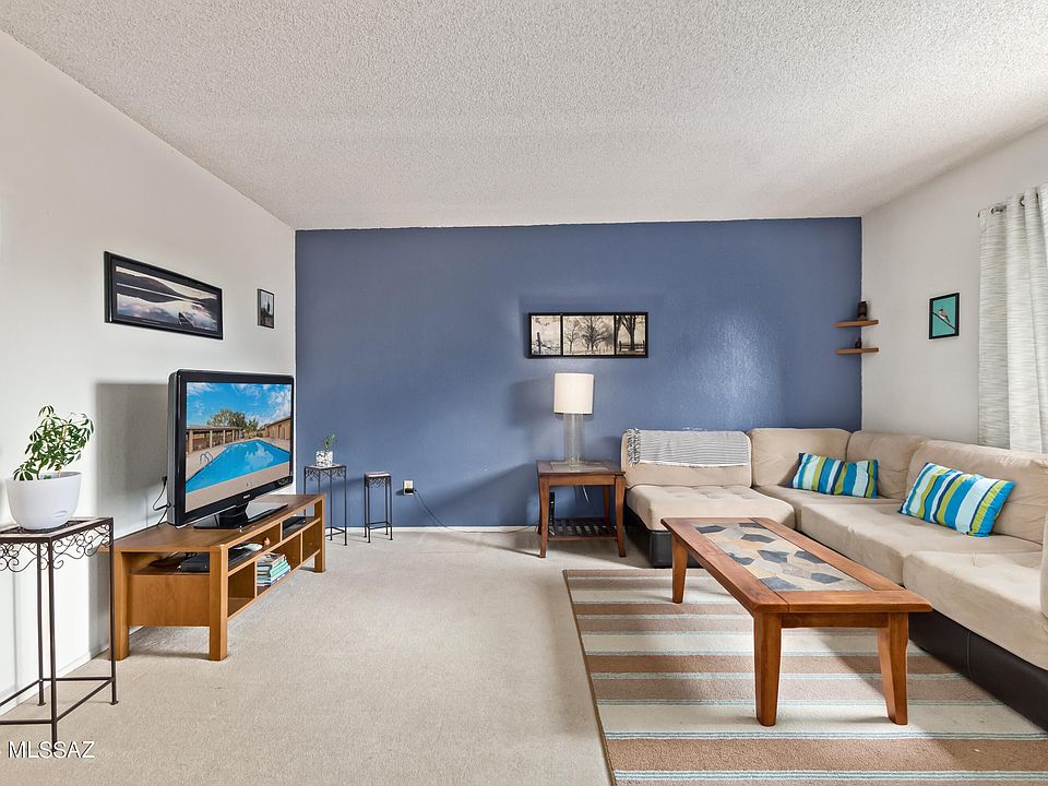 1st image of 9009 E Calle Norlo