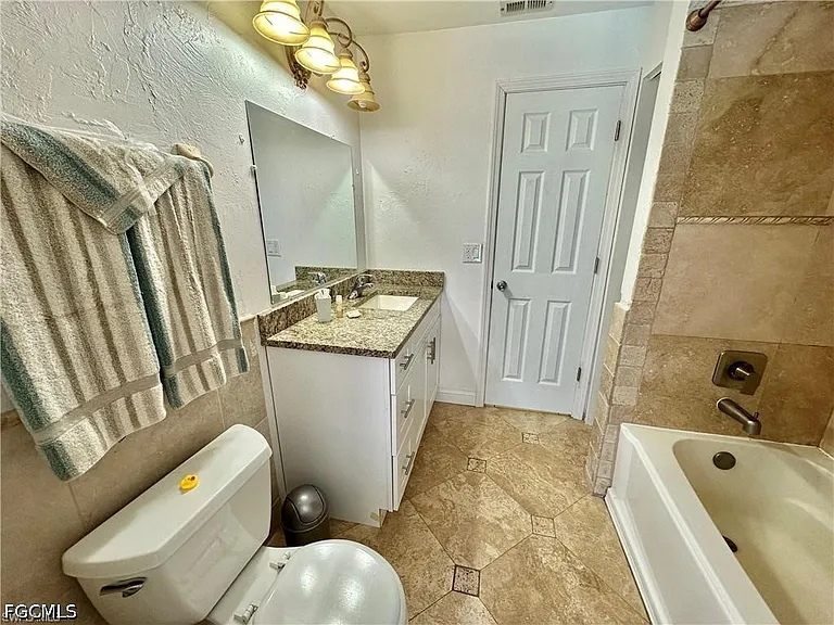 6113 Deer Run — Photo 31