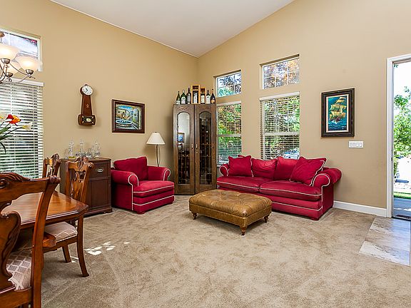 2nd image of 1688 Monte Vista Ct