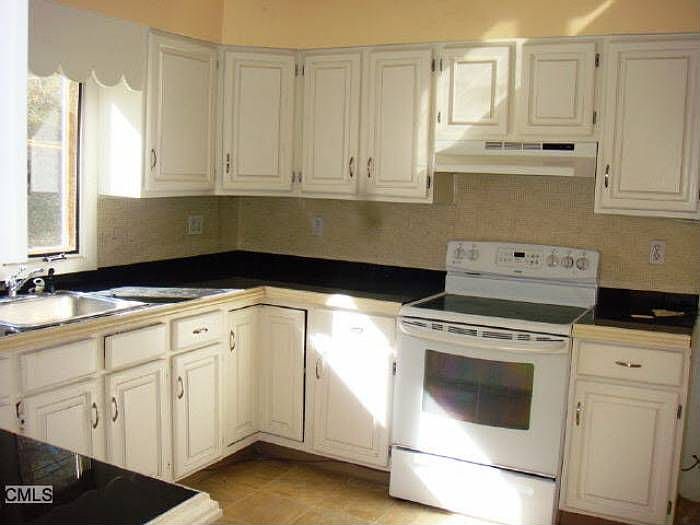 38 Tower Rd, Brookfield, CT 06804 Zillow