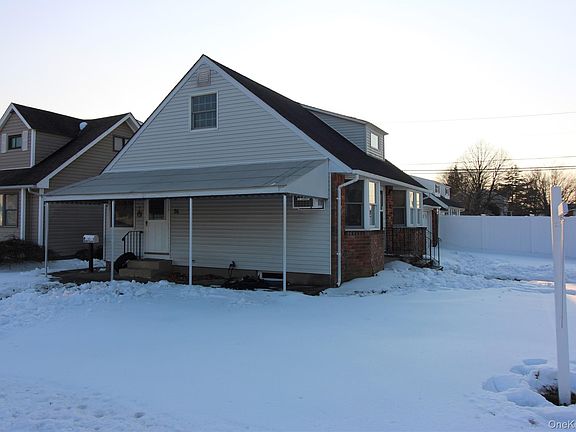 3rd image of 76 Vincent Road