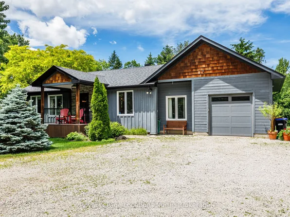 8366 Poplar Side Rd, Clearview, ON L9Y 3Y9