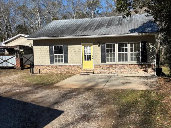 88 E Washington St, Newnan, GA 30263