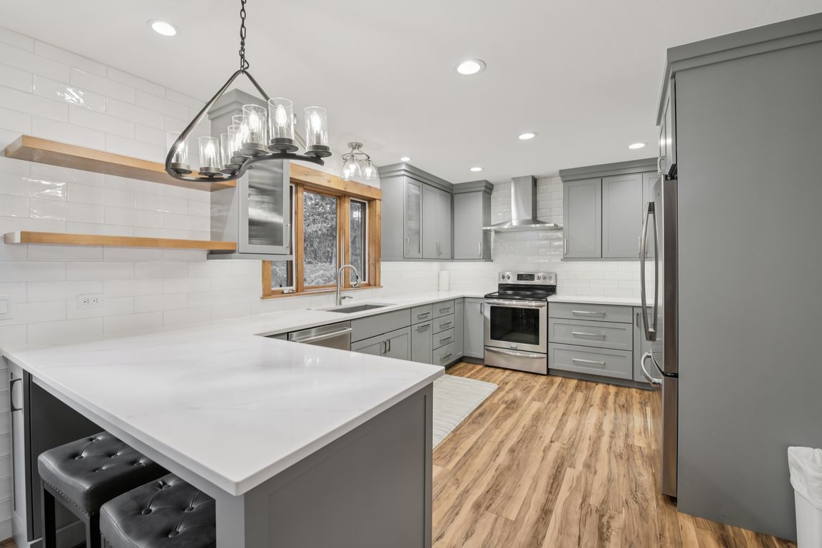 next background image