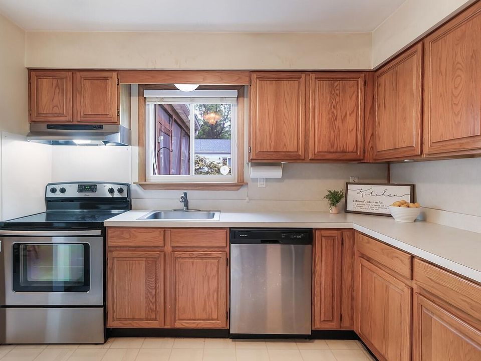 429 Belmont Ave, Doylestown, PA 18901 Zillow