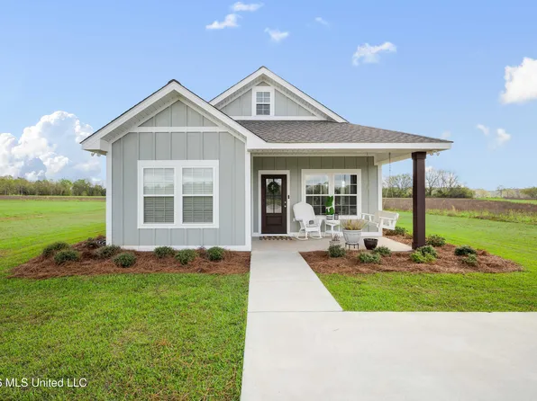 133 Willie Finch Rd, Lucedale, MS 39452