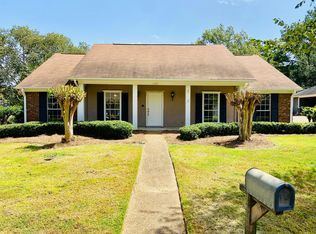 122 Sunnycrest Dr, Ridgeland, MS 39157