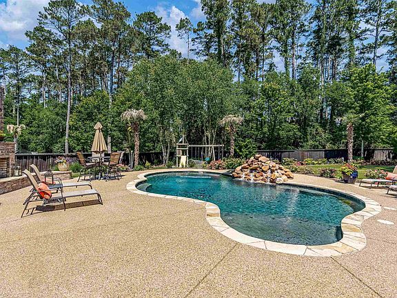 5th image of 115 Whitetail Ct