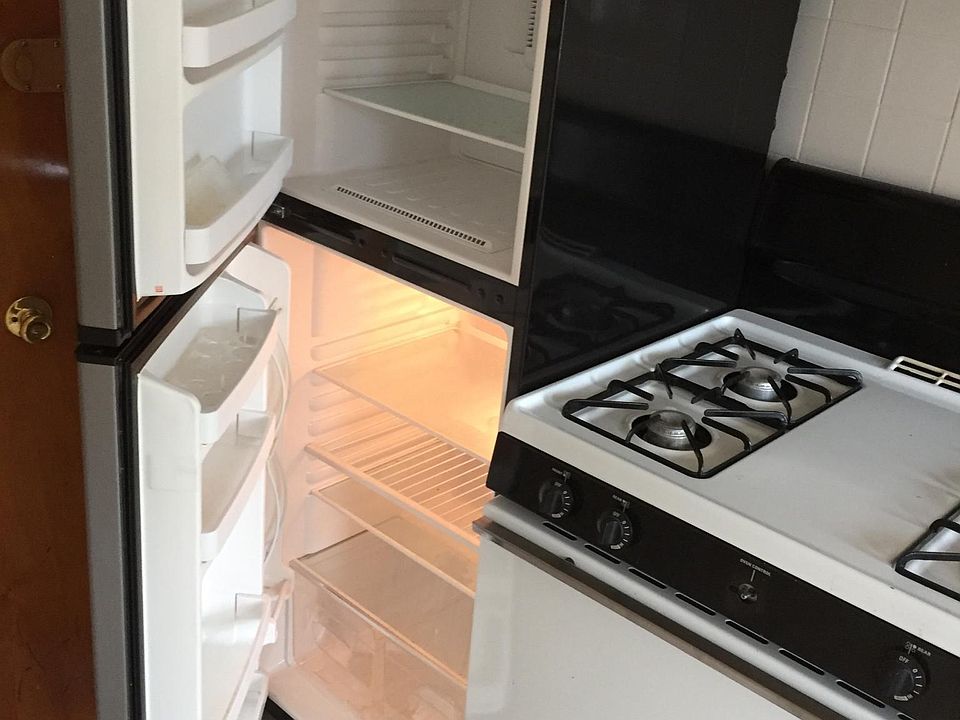 1st image of 2755 Harway Ave #3