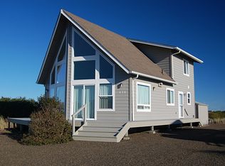 439 N Portal Loop SW, Ocean Shores, WA 98569