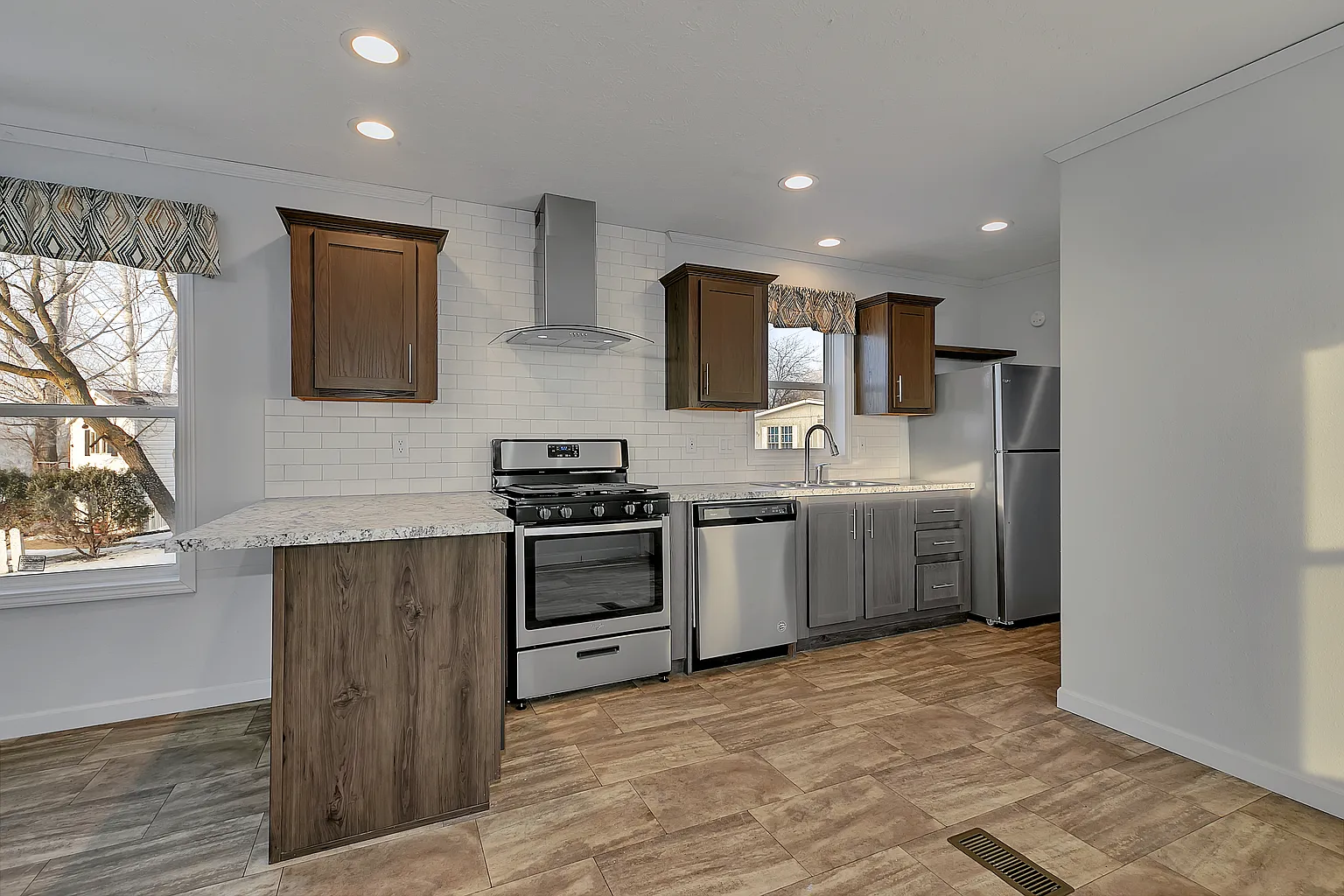 1330 Hanover Rd #11 photo 1