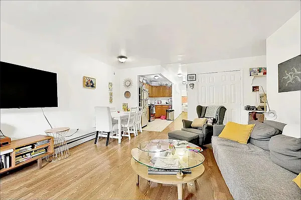 Rented by Brickview NYC Realty NYV LLC | media 1