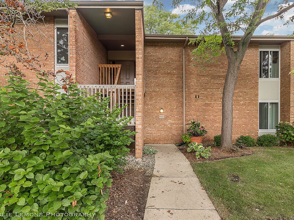 1st image of 6002 E Lake Dr APT 1B
