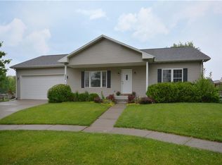 117 Thompson Ave, Gilbert, IA 50105