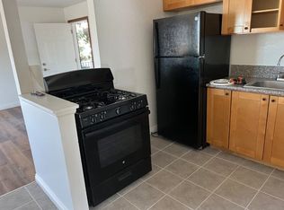 735 Karesh Ave APT 6, Pomona, CA 91767