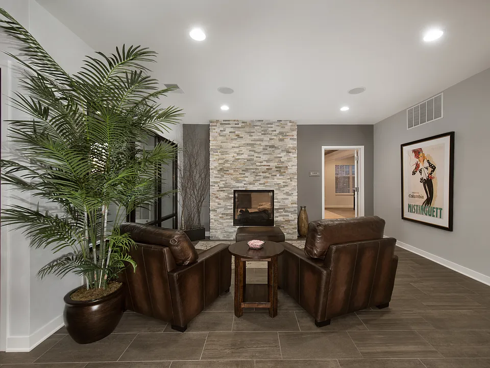 Wells Street Station Apartments Clubroom